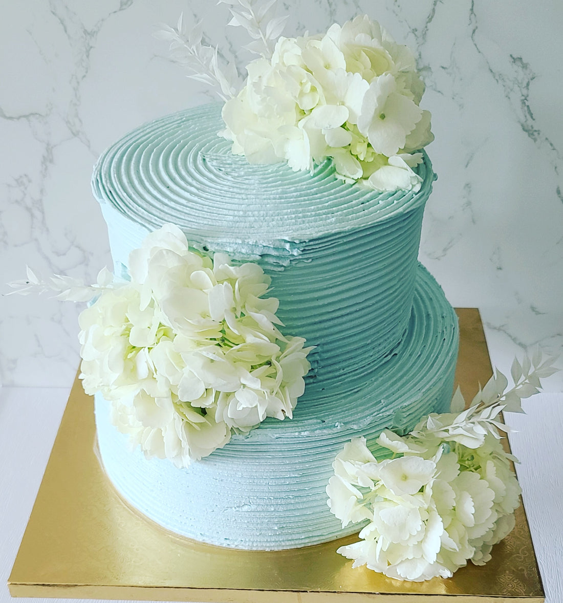 Blooming Frills - Cake Design