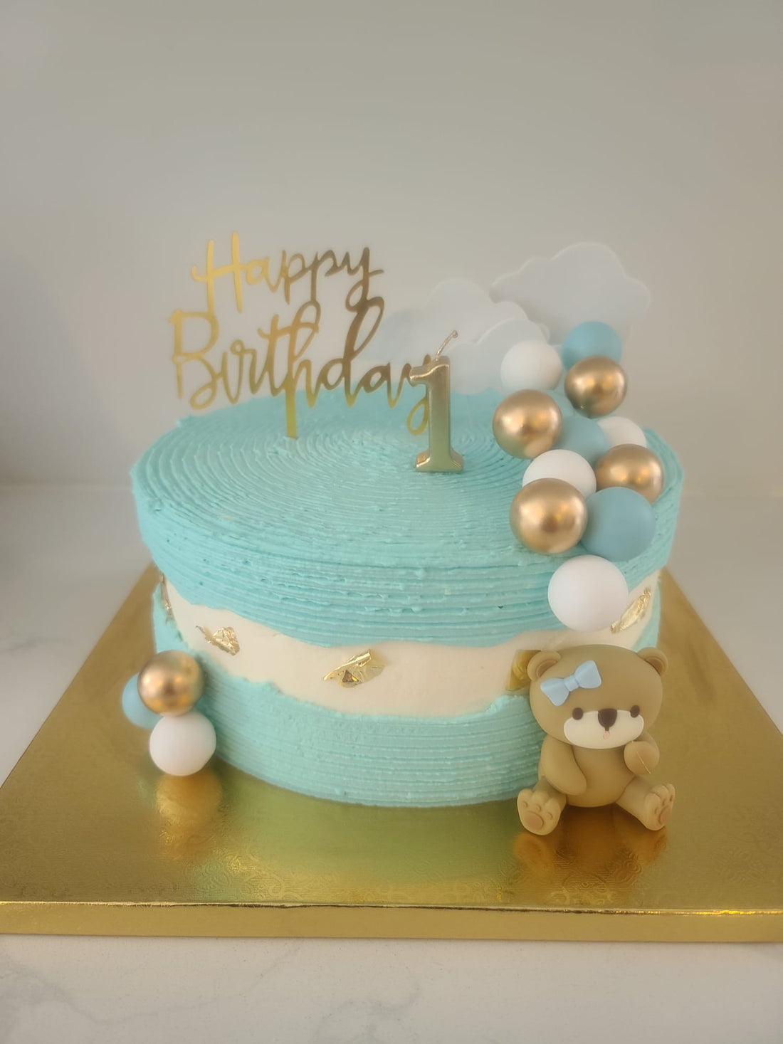 Blue Fault Line Bear - Cake Design