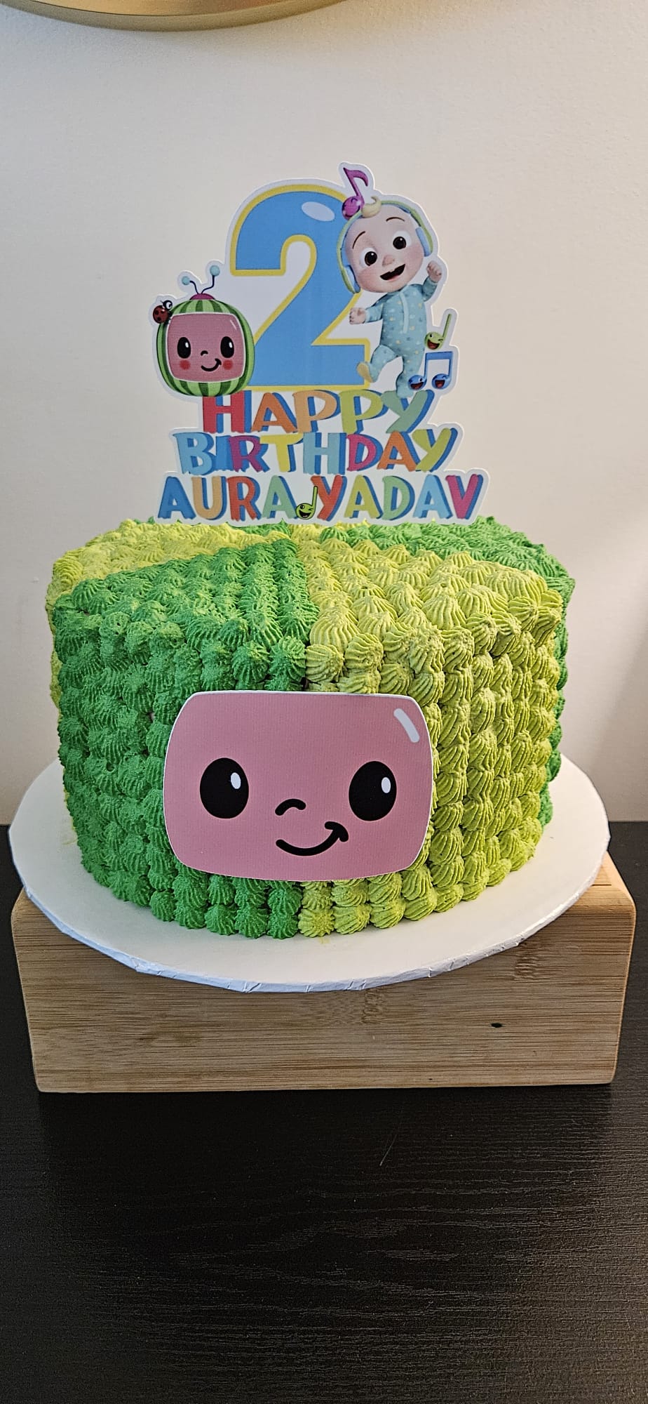 Coco Melon - Cake Design