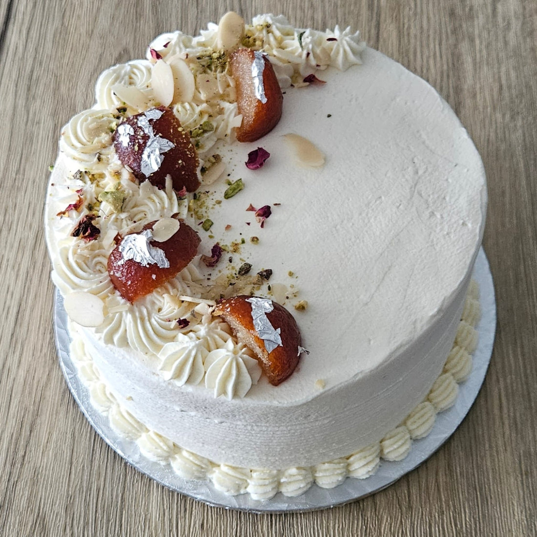 Gulab Jamun Cake