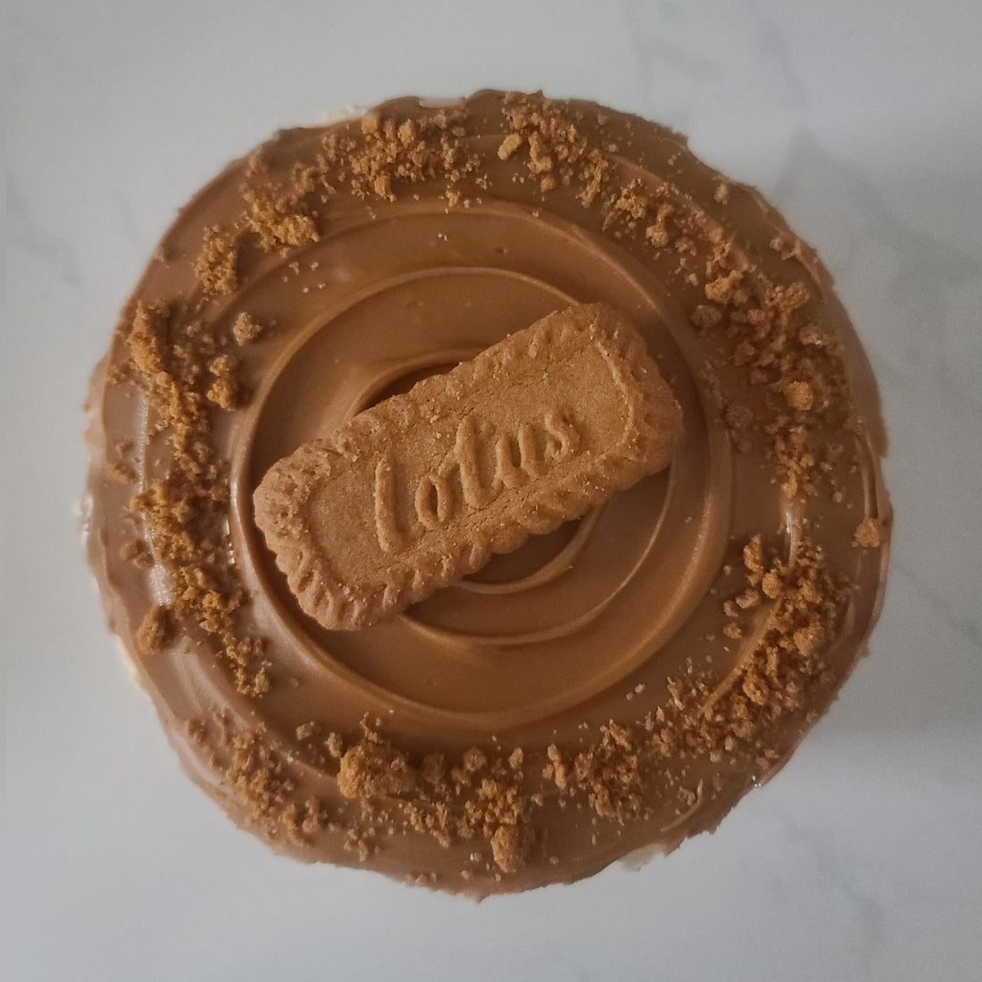 Lotus Biscoff Buttercream Cake