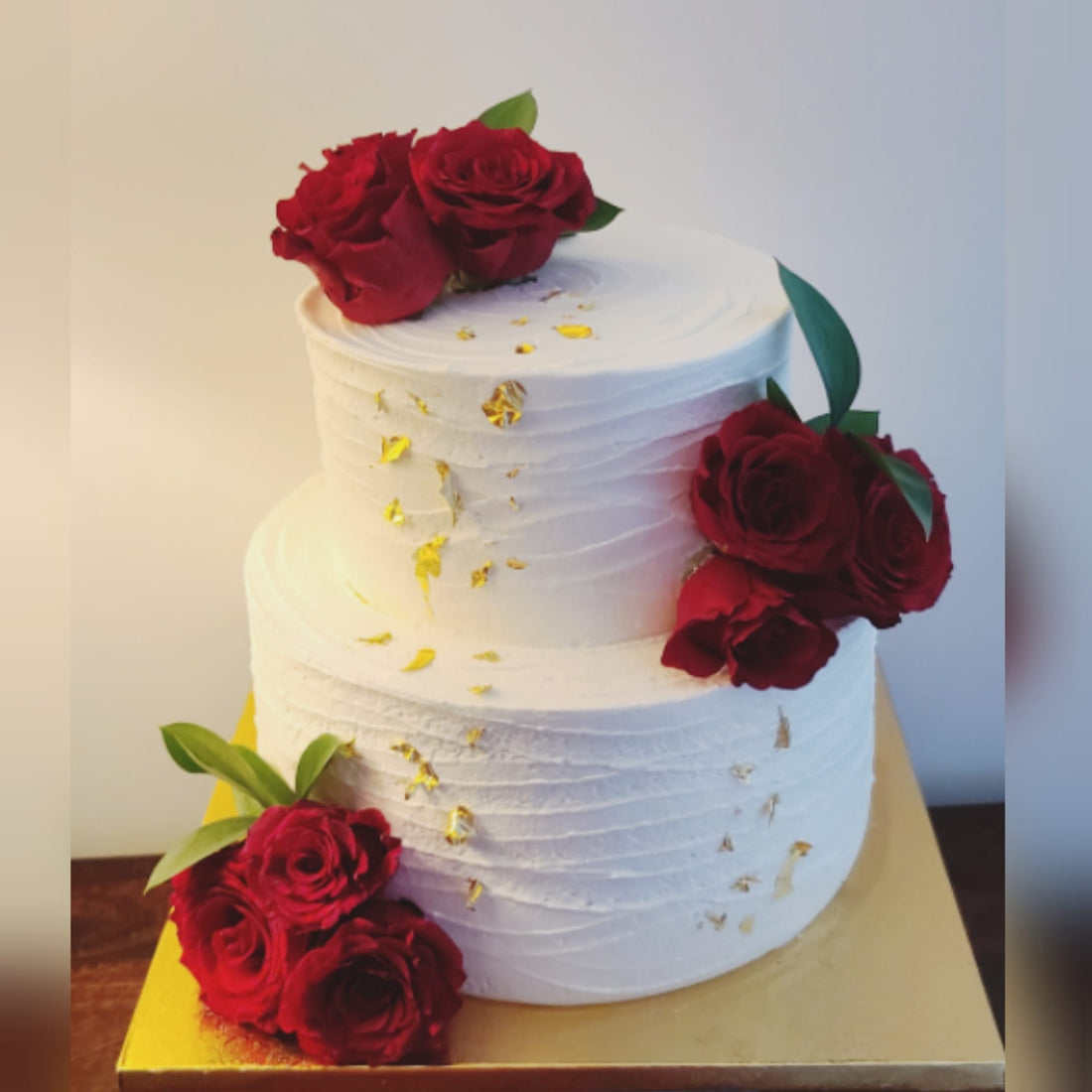 Red Rose Classic - Cake Design