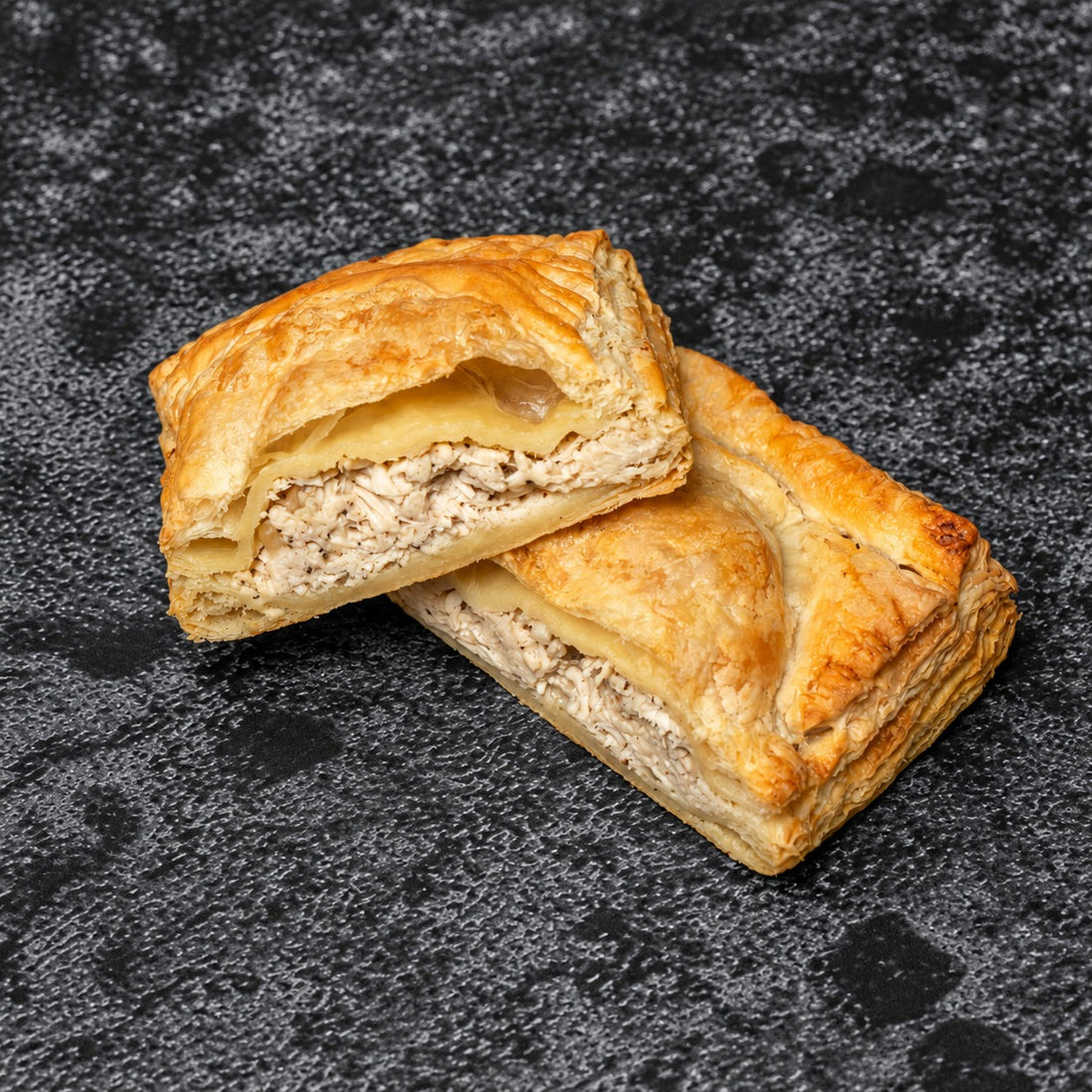 CREAMY CHICKEN PUFFS